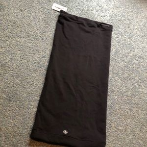 Brisk run neck warme, black, lulu lemon